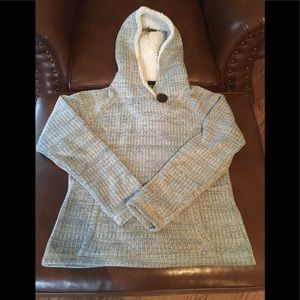 Women’s size large sweater shirt